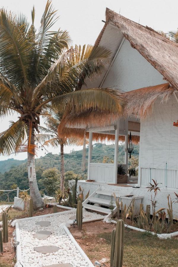Tropical Glamping Nusa Penida - Private Romantic Seaside Bungalow Diamond Beach Polilit Екстериор снимка